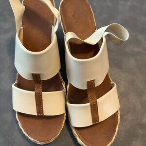 OluKai Women's Wedges Size 10
